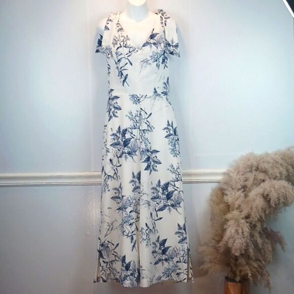 Alex Marie navy/ blue botanical print sleeveless cropped jumpsuit size 8 - Picture 3 of 14